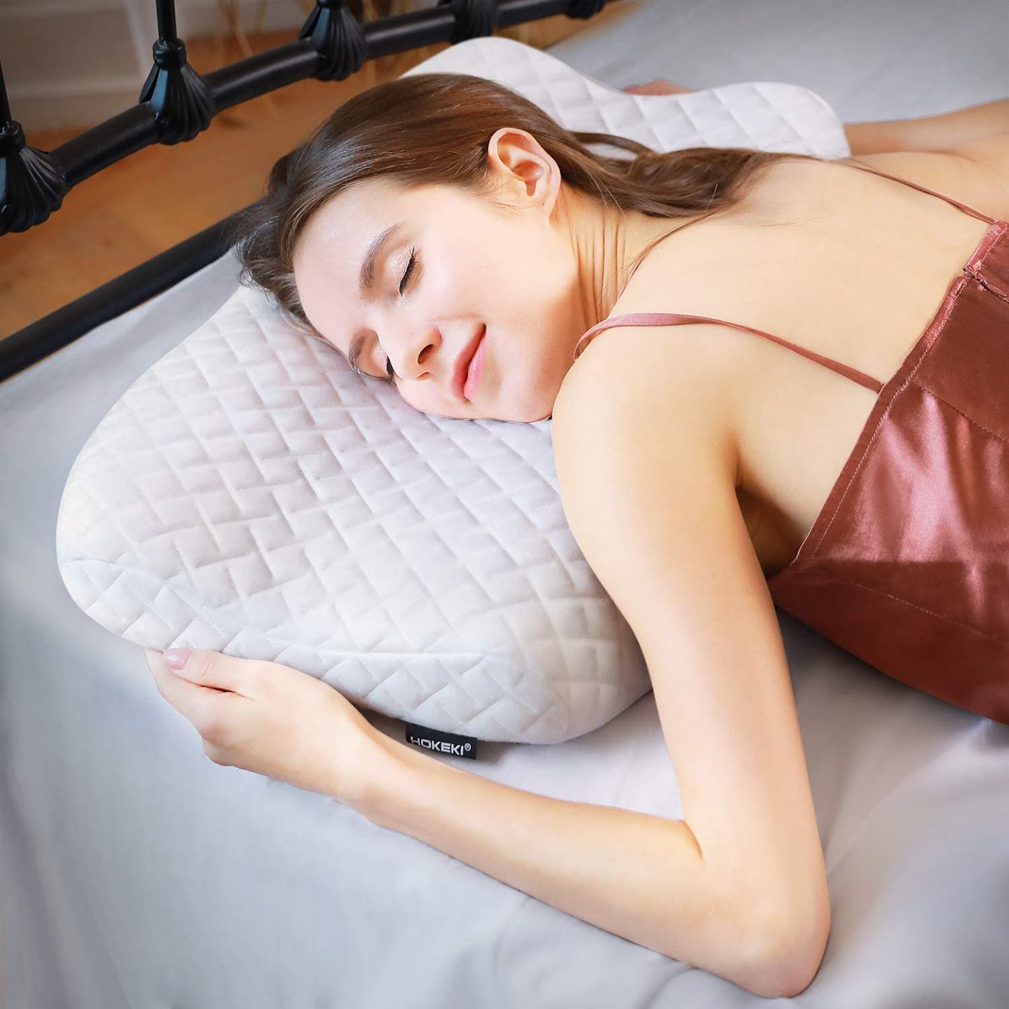 Nuzzle pillow for stomach sleepers 